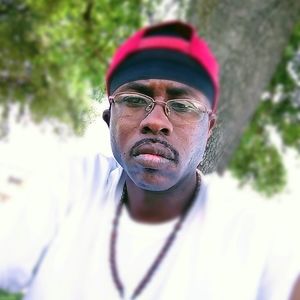 Meet your Posher, Quinton